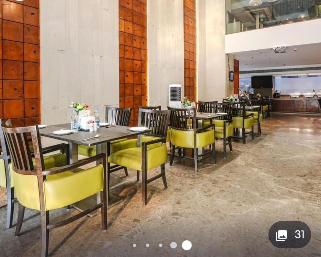 C Burrito- Get Flat 20 Percentage Off On Spa- Free Buffet Breakfast Hyderabad