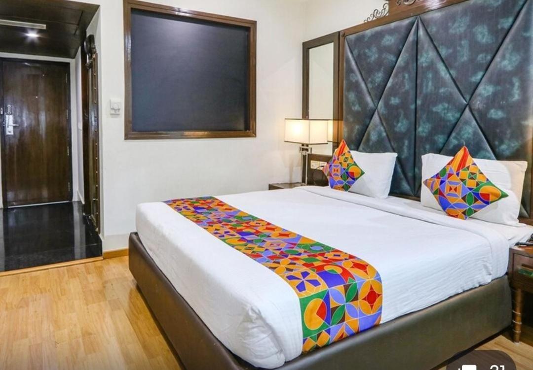 C Burrito- Get Flat 20 Percentage Off On Spa- Free Buffet Breakfast 3* Hyderabad